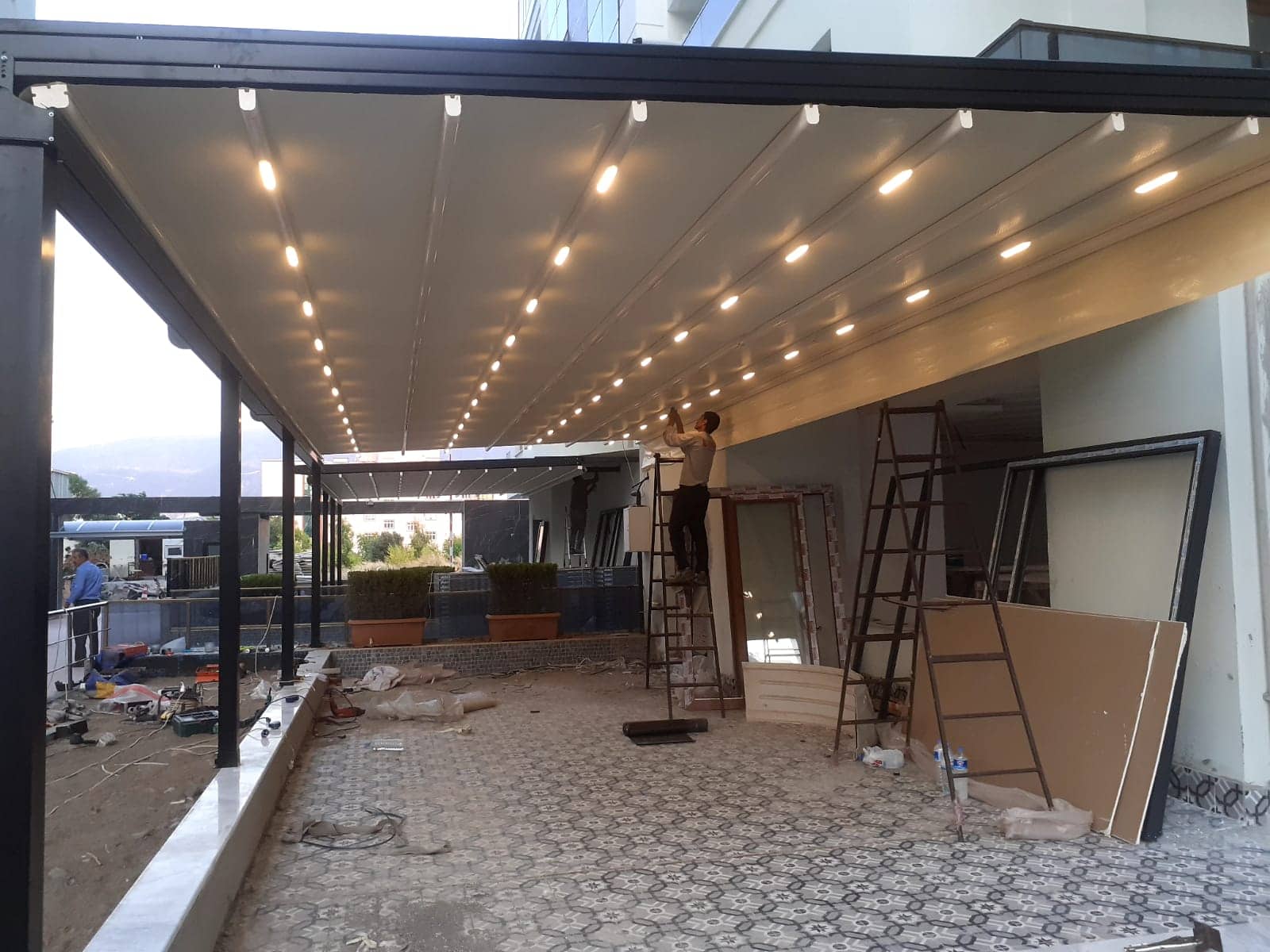 811c5d31-4422-4990-a4af-039ce8bc5165